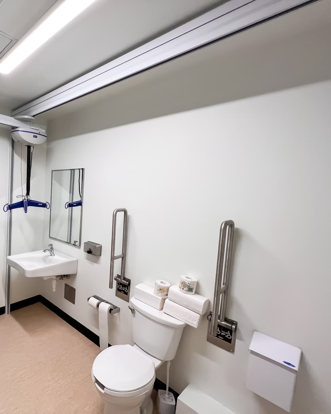 Arjo Ceiling Lift Featured Image